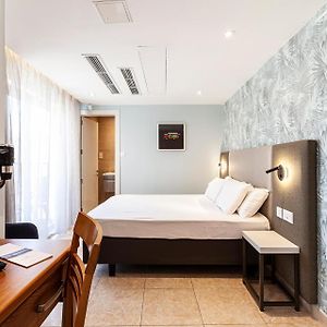 Studio met een King Size Bed